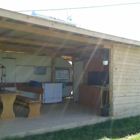 Eco Camping Afrodita キャンプ場 Orfánion